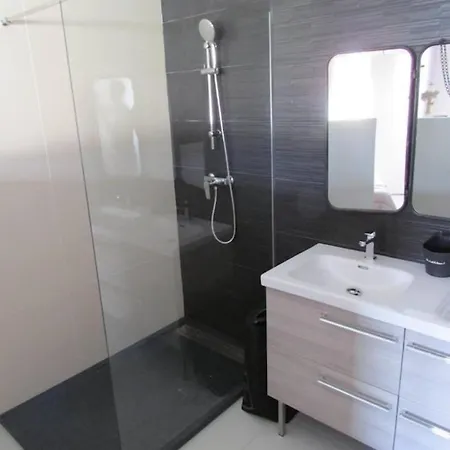 Maison Confortable A 400m De La Holiday home