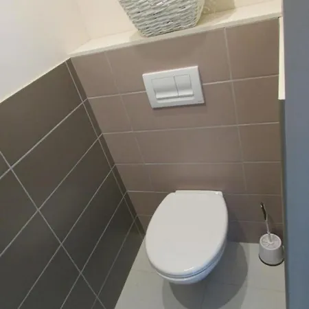 Holiday home Maison Confortable A 400m De La