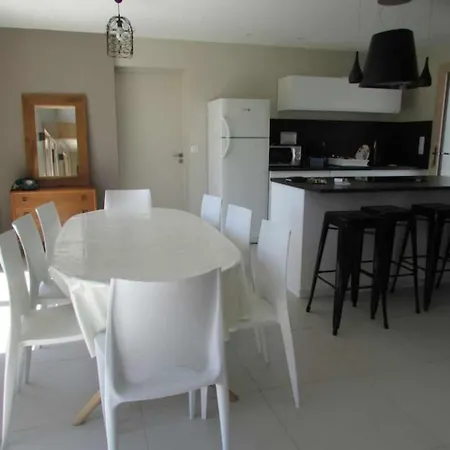 בית נופש Maison Confortable A 400m De La