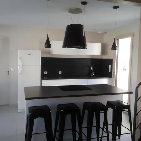 Maison Confortable A 400m De La בית נופש *